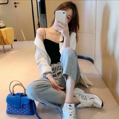 间谍嬉春